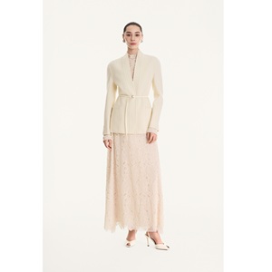 Jupes longues élégantes ELARA MIDI SKIRT pour femmes, anti-plis, en dentelle naturelle, vente en gros de vêtements pour femmes de WhiteAnt - Product Image 6