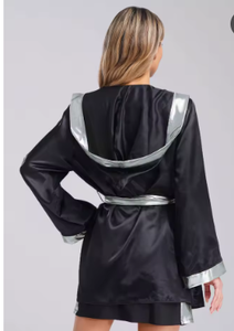 HAWK SPORTS INDUSTRIES Bata Negra Satinada con Ribete Plateado, Ropa de Estar por Casa para Mujer de Poliéster Suave y Duradero para Artes Marciales - Product Image 2