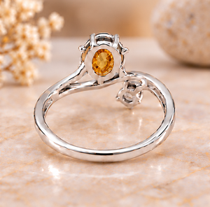 Anillo de Citrino en Plata de Ley 925, Anillo con Gema Amarilla, Joyería Ovalada, Elegante Regalo para Ella - Product Image 4