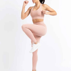 Ropa Deportiva Sublimada Personalizada, Ropa de Yoga para Mujer, Conjunto de Sujetador Deportivo y Leggings para Gimnasio y Deportes - Product Image 4