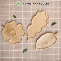 Assiette en bois moderne de qualité export, gravée en forme de fleur, personnalisable, jetable, marque OEM, pour le camping, marchés européens et américains