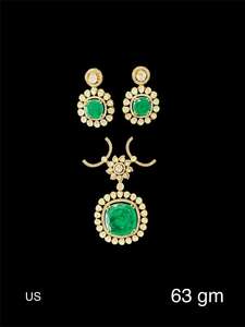 Ensemble de pendentif et boucles d'oreilles Polki en or vert émeraude 22 carats, bijoux de mariée traditionnels indiens, disponible en OR/ARGENT/BRASS - Product Image 3