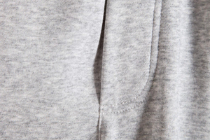 Shorts Bermuda en coton uni de qualité supérieure pour homme, avec cordon de serrage à la taille et poches, style streetwear tricoté, vêtements de sport et décontractés. - Product Image 4