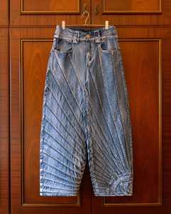 Veste en jean unisexe délavée, col rabattu, manches classiques, longueur courte, décontractée, pour l'automne, fermeture boutonnée, effet stonewashed - Product Image 2