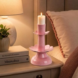 Support de bougie floral rose, décoration d'intérieur - Product Image 4