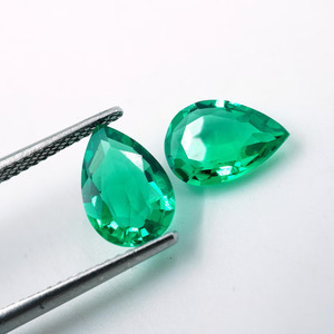 Paire de pierres précieuses émeraudes cultivées en laboratoire, vertes, taille poire 9x6mm (2 pièces) HAYAAT GEMS pour la fabrication de bijoux, 2,15 carats - Product Image 5