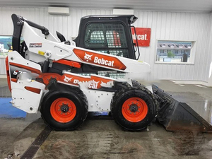 Cargadora Compacta S76 2020 con Cabina Cerrada, Máquina de Construcción de Alto Rendimiento - Product Image 4