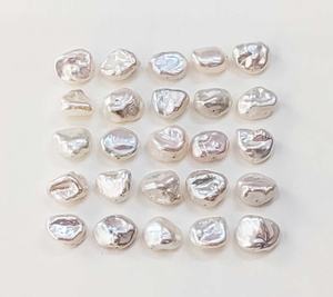 Perles cabochons en nattes de perles Keshi blanches naturelles de qualité AAA, 7*5 mm, pierres précieuses en vrac pour la création de bijoux à prix de gros - Product Image 4