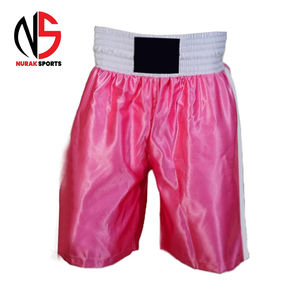 Shorts de Muay Thai pour hommes, fabriqués par un bon fabricant, entièrement personnalisés, très demandés, tendance, anti-plis, de haute qualité. - Product Image 1
