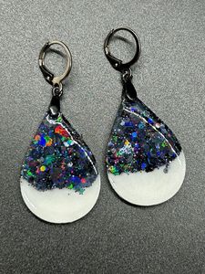 Pendientes de Resina Hechos a Mano H a CRAFT - Pendientes de Clip Estilo Clásico para Fiestas para Mujer - Product Image 6