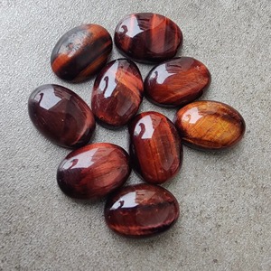 Œil de tigre rouge naturel de qualité AAA, cabochon ovale, dos plat, gemme calibrée, certifiée par un tiers - Product Image 6