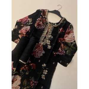 TRENDING GEORGETTE ESPEJO BORDADO IMPRESO DIGITAL TRABAJO TOP PALAZZO CON DUPATTA NEGRO - Product Image 5