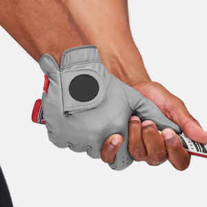 ถุงมือกอล์ฟพรีเมียมสีเทา หนังคาเบรตต้า ระบายอากาศได้ดี กันลื่น จับกระชับ นุ่ม ยืดหยุ่น กระชับมือ สำหรับผู้ชาย - Product Image 4