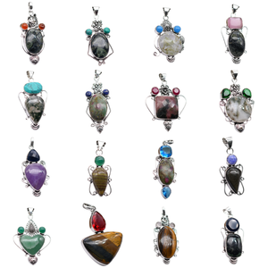 Lote de 10 Colgantes de Latón Mixtos al por Mayor, Hechos a Mano, Plateados, Estilo Vintage, Joyería Cristiana para Fiestas - Product Image 3