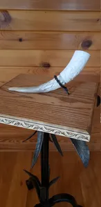 Cuenco Vikingo de Cuerno de Búfalo Pulido a Mano, Estilo Animal, con Soporte, Ecológico, Seguro y Portátil para Bebidas - Product Image 2