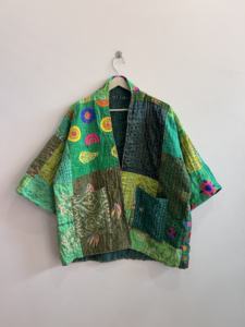 Lot en gros de vestes matelassées Kantha brodées, style bohème, patchwork traditionnel indien fait main, couleurs variées, pour femmes - Product Image 3