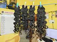 Extensions de cheveux humains indiens bruts de style birman, texture bouclée, tissage de cheveux Remy, ondulations profondes naturelles non traitées, cheveux coupés à la machine