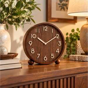 Horloge de bureau en bois de noyer – Horloge de table minimaliste pour la décoration moderne de la maison et du bureau - Product Image 3
