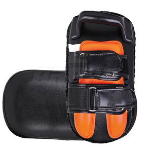 แผ่นรองเท้าไทยรุ่นใหม่ ดีไซน์แข็งแรงทนทาน เหมาะสำหรับกิจกรรมกีฬา - Product Image 3