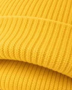 หมวกบีนนี่ถักลายริบสีเหลืองแบบกำหนดเอง พร้อมโลโก้ปักสีขาว อุ่นสบายในฤดูหนาว ผลิตจากอะคริลิกนุ่ม รับผลิตตามสั่ง OEM หมวกแบบ Unisex - Product Image 6