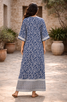Robe longue décontractée en coton bleu imprimé à la main avec bordure décorative, manches trois quarts, poches latérales, pour femme, tenue d'été