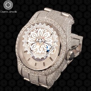 Montre de luxe Charm_Jewells en acier inoxydable, boîtier rond de 38 mm, mouvement à quartz analogique, fermoir pliant serti de diamants - Product Image 2