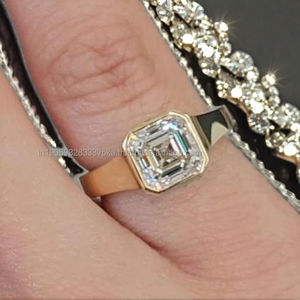 แหวนหมั้น/แต่งงาน/ครบรอบแต่งงานทรงโซลิแตร์ประดับเพชรโมอิสซาไนต์ทรงแอสเชอร์ 3.00 กะรัต ตัวเรือนเงินแท้ 925 สำหรับผู้หญิง - Product Image 3