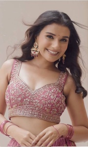 Fatema Fashion Salwar Kameez en Georgette violette, broderie, sequins, design ethnique moderne, semi-cousu, pour femmes, demoiselles d'honneur - Product Image 3