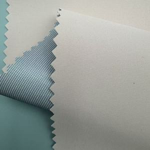 <span class=keywords><strong>Tissu</strong></span> polyester « Stormer » (180 GSM) en stock, un matériau composite structuré 3-en-1 adapté à l'utilisation dans les vêtements de montagne - Product Image 5