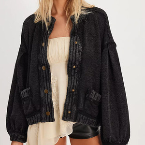 Cardigan tricoté noir pour femme, manches ballon, boutonné, couleur unie, manches longues, décontracté, automne, vente en gros - Product Image 1