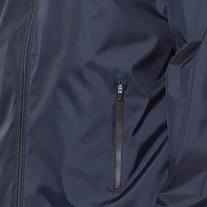 ชุดวอร์มวิ่งออกกำลังกายสำหรับผู้ชายรุ่นใหม่ประจำฤดูใบไม้ร่วงปี 2026 เสื้อแจ็คเก็ตกันลมแบบซิปครึ่งตัวและกางเกงขาสั้น ชุดวอร์ม ราคาขายส่ง - Product Image 6