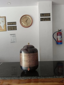 Simple Elegance Copper Water Dispenser Minimalist Copper Water Dispenser Plain Style Wholesale Item Copper Water Dispenser - Product Image 6