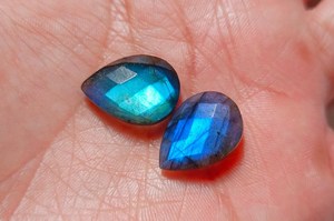 Pear Briolette Labradorite Cabochon Blue <b>Fire</b> Faceted Crystal Loose <b>Gem</b> Pair For Handmade Pendant Jewelry 13x18mm - Product Image 3
