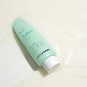 Gel exfoliant éclaircissant Dr.G 120ml, gommage visage à la vitamine C, exfoliant doux pour peaux sensibles, format voyage - Product Image 2