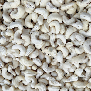 เม็ดมะม่วงหิมพานต์ดิบคุณภาพสูงขายส่ง WW180, WW240, WW320, LP, WS เม็ดมะม่วงหิมพานต์เวียดนาม ส่งออกไปยัง สหภาพยุโรป ตะวันออกกลาง - Product Image 1