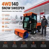Balayeuse à neige de qualité industrielle avec une largeur de balayage de 1400 mm, un moteur bicylindre de 25 CV et une cabine chauffée pour le service hivernal