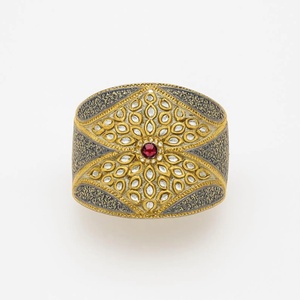 Brazalete Abrible en Forma de Bola con Baño de Oro Rosa y Meenakari Azul Kundan, Hecho a Mano en Rajastán, Tradicional, Vintage, para Boda, RAY FINE - Product Image 1