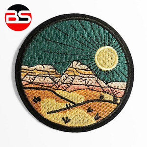 Patch brodé personnalisé sur mesure, nouvelle arrivée, vente chaude, patch brodé adhésif avec bordure Merrow par Burhan Sports - Product Image 4