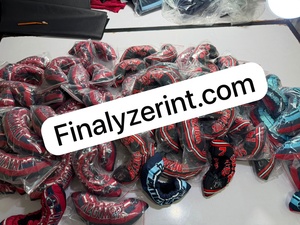TEAM <b>BUILDER</b> TMB-SKT-0009 Best Seller Custom Durable Ice Hockey Skate Guards Soakers-Blade Covers Fabric Material Elastic - Product Image 3