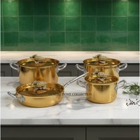 Casseroles et marmites Ruffoni de luxe en acier inoxydable martelé à la main, plaqué or de haute qualité, avec couvercles et poignées ornés de motifs de raisins