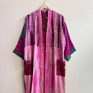 Kimono vintage de seda suave y cómodo, hecho a mano, teñido a mano, bata larga, pareo de playa - Product Image 1