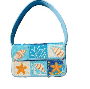 Sac bandoulière moderne brodé de perles, motif soleil, lune et étoiles, sac de soirée artisanal pour événements, accessoire de mode, pochette - Product Image 3