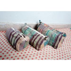 Ensemble de 3 trousses de toilette en coton kantha indien, trousse à maquillage, étui à accessoires, sac de voyage pour femme, kantha fait main - Product Image 3