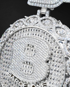 Pendentif en moissanite de haute qualité, créé en laboratoire, avec un éclat brillant, pour collections de bijoux de luxe, disponible à un prix compétitif - Product Image 5