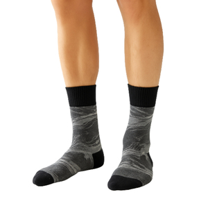 Chaussettes de course et de yoga en coton personnalisées pour l'automne, professionnelles, à séchage rapide, montantes jusqu'au genou, respirantes, avec doublure en coton pour le sport, vente en gros - Product Image 1