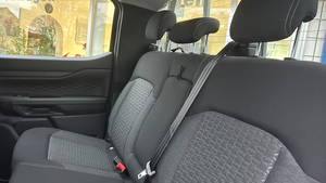 Camioneta Ford Ranger 4x4 con Techo Rígido, Cámara de Visión Trasera, Enganche de Remolque, Diésel, Automática, Doble Cabina, Bajo Kilometraje, para Exportación - Product Image 4