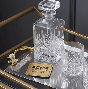 Plateau de service en métal ACME de qualité supérieure, argenté, avec poignée florale en métal poli, style minimaliste, pour usage résidentiel, événements de mariage, restaurants - Product Image 4