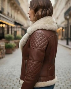 Chaqueta de aviador de piel de oveja marrón para mujer, forrada de piel, ropa de abrigo para invierno - Product Image 3