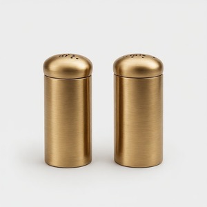 Juego de salero y pimentero premium diseñado para mesas de comedor elegantes con construcción duradera y un atractivo decorativo atemporal. - Product Image 3