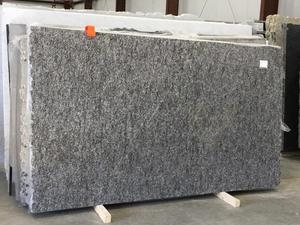 Dalles de granit poli modernes en gros pour applications de comptoirs – Grandes dalles de pierre naturelle durable - Product Image 2